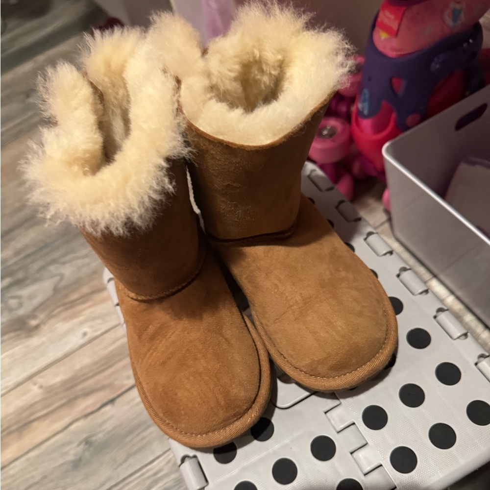 Toddler girls UGG boots